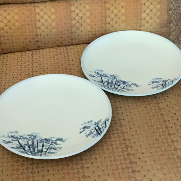 Blue Bamboo Tree Plates, Set of 2, 8.5” GORGEOUS - Picture 7 of 8